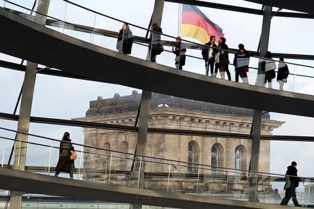В Германии из-за новых ограничений может прекратить работу общественный транспорт