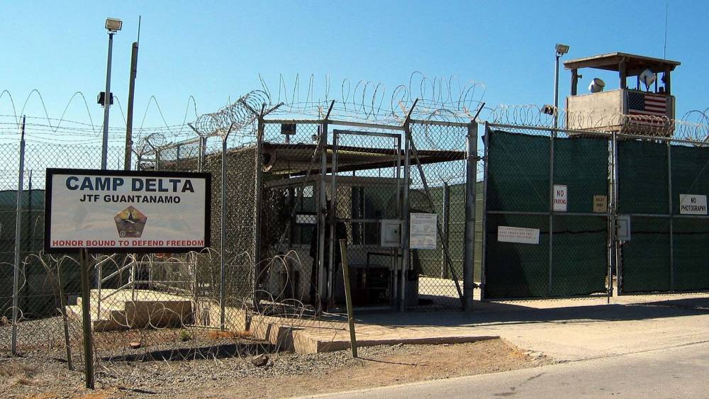 Захарова надеется, что Байден закроет тюрьму в Гуантанамо на Кубе