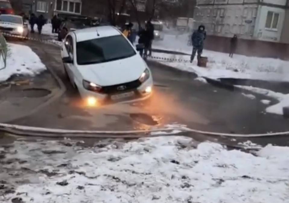Обваренную кипятком из-за аварии на теплотрассе липецкую студентку будут лечить в Москве