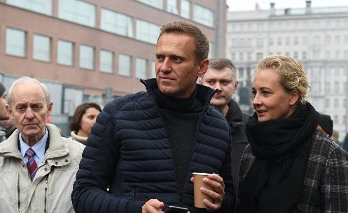 Observador: зачем Навальный возвращается в Россию накануне инаугурации Байдена?