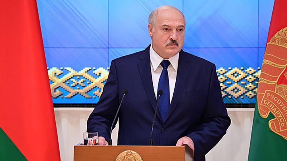 Президент Белоруссии назвал причину затянувшихся в стране протестов