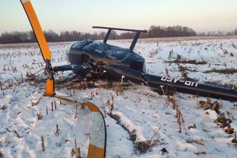 Под Киевом разбился вертолет: фото