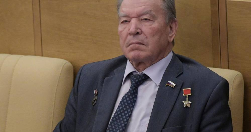 Прошел непростой и огромный путь: Коллега о смерти депутата Антошкина