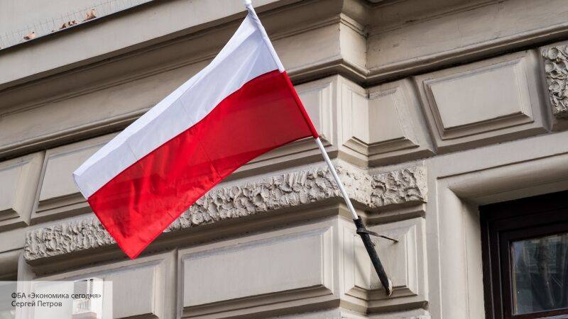 В Китае рассказали, как Польша попала в ловушку из-за страха перед Россией