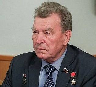 Депутат Госдумы Николай Антошкин скончался от коронавируса