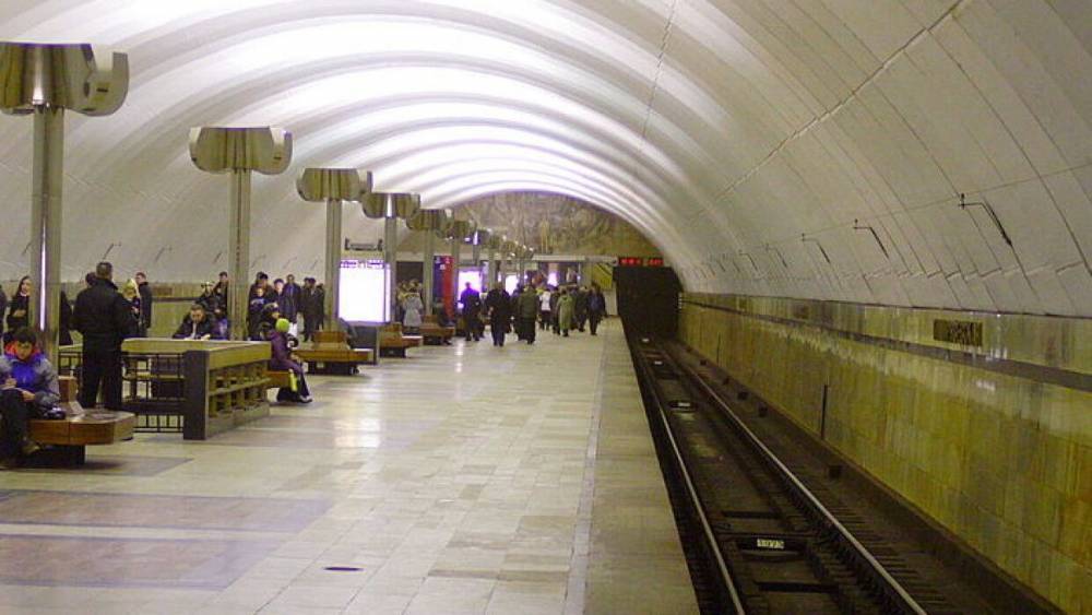 Московский машинист дал совет родителям после спасения ребенка в метро