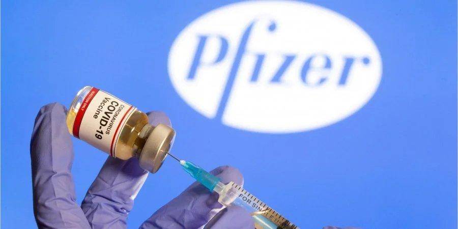 В Израиле у 13 человек после вакцинации препаратом Pfizer был паралич лица. Минздрав советует не спешить со второй дозой