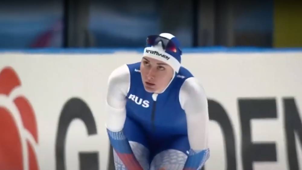Конькобежка Голикова взяла серебро в спринтерском многоборье на ЧЕ