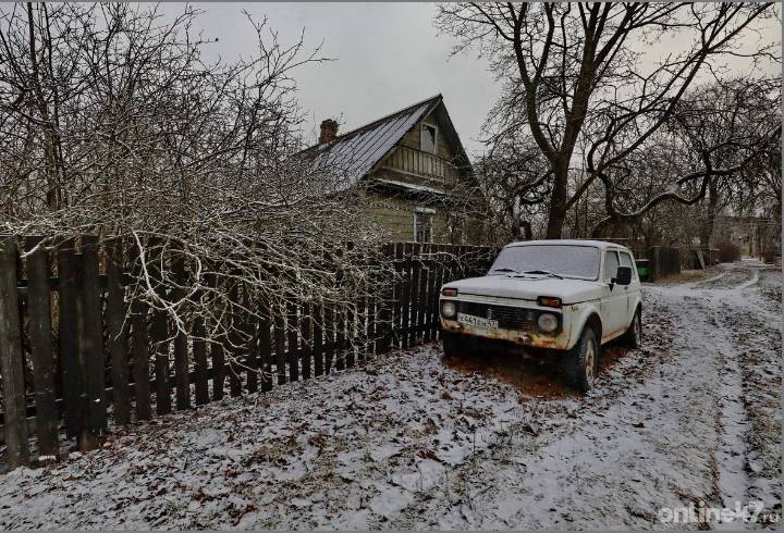 В Ивангороде у электромонтажника угнали авто за 50 тысяч рублей
