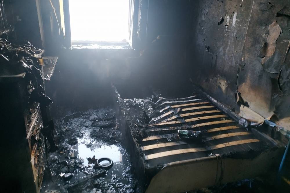 В Новочебоксарске из-за пожара в многоэтажке эвакуировали шестерых жильцов