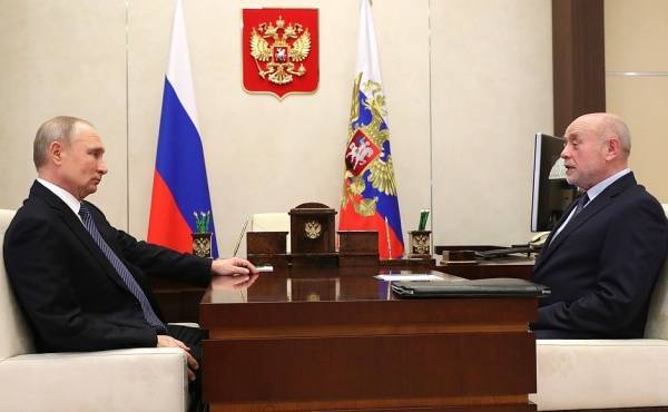 Путин встретился с экс-главой российского правительства Михаилом Фрадковым