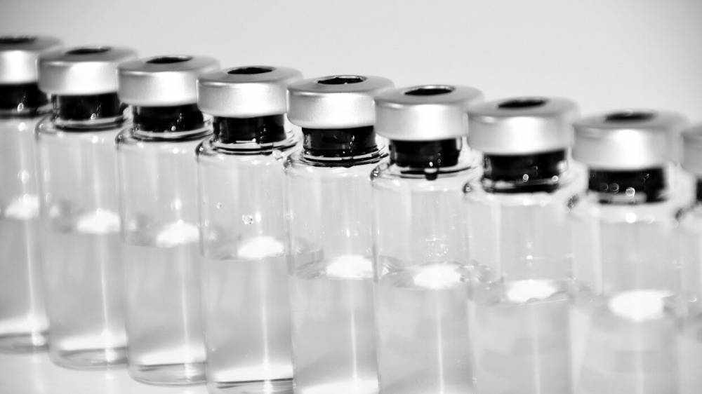 Голикова: масштабное производство вакцины от COVID-19 начнется с февраля