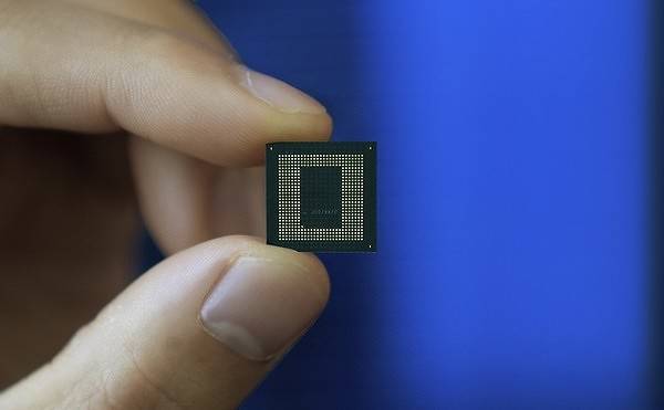 Крупнейший производитель смартфонных чипов строит суперпроцессор ARM, чтобы запускать на нем полноценную Windows