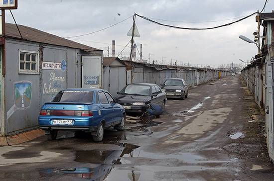 Комитет Совфеда поддержал законопроект о гаражной амнистии