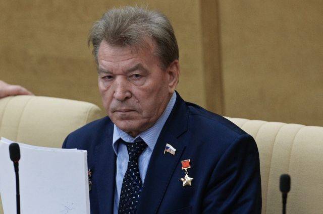 Похороны генерал-полковника Антошкина пройдут с воинскими почестями