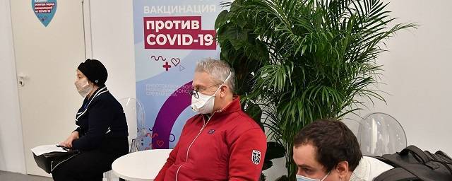 Володин: На вакцинацию от COVID-19 записались около 50 депутатов Госдумы