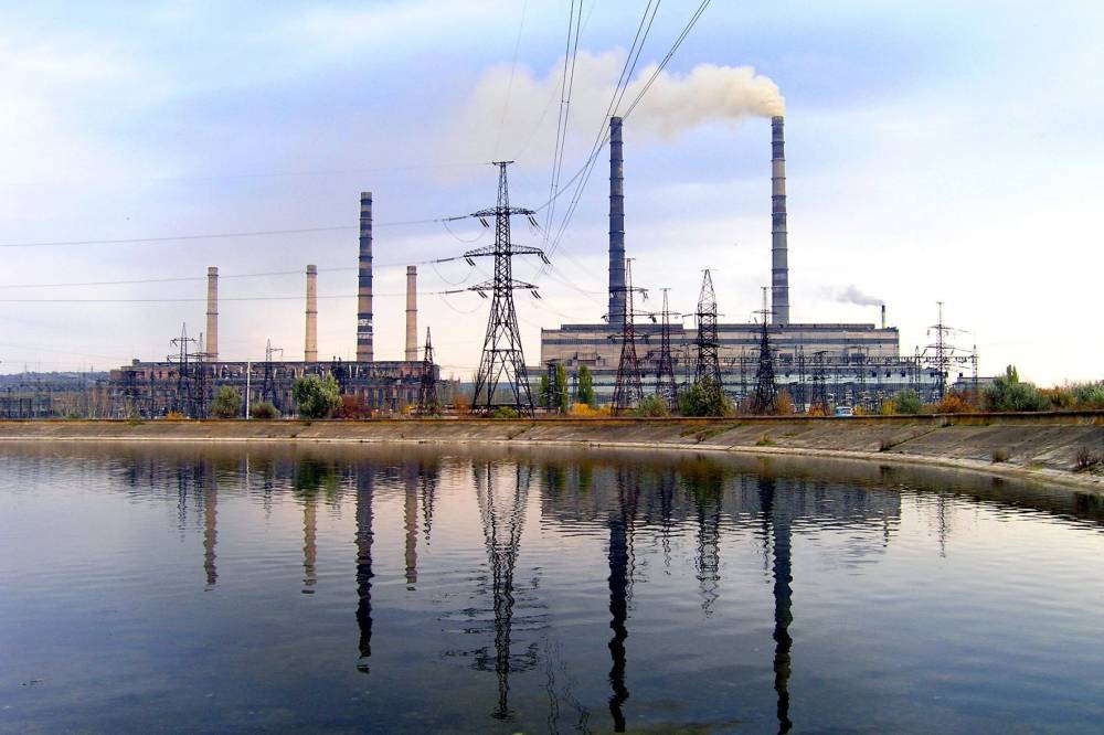 На Славянской ТЭС в аварийном режиме отключен энергоблок