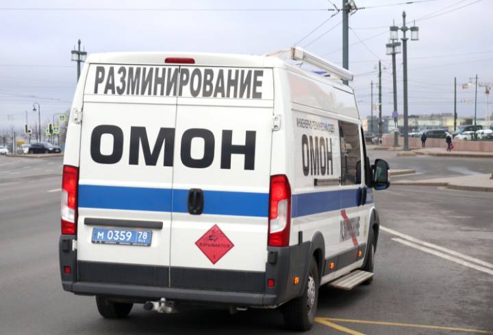 Рабочие нашли минометную мину рядом с Лиговским путепроводом под Петербургом