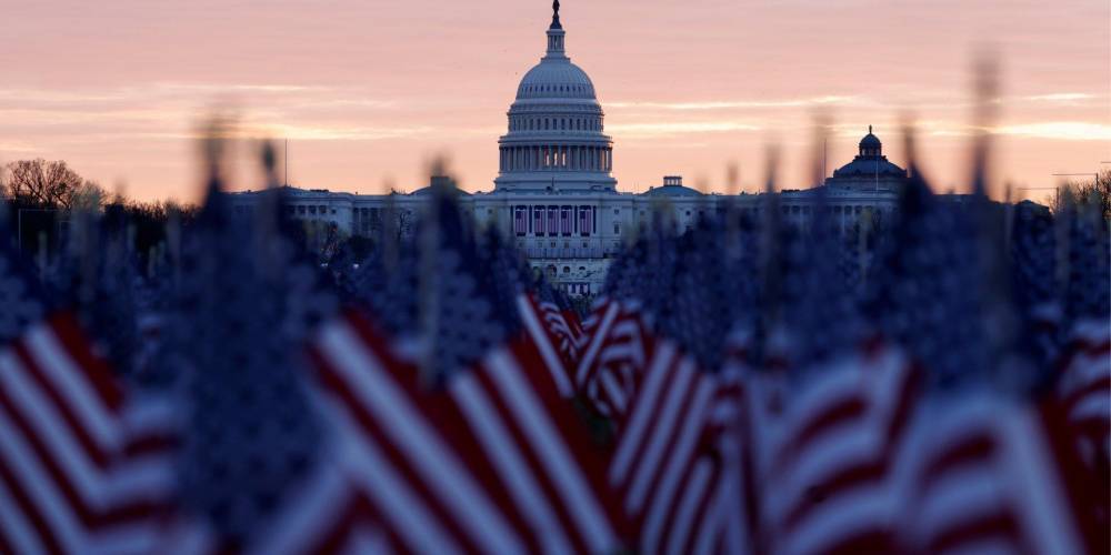 Инаугурация Байдена: в Вашингтоне установили 200 тысяч флагов в честь тех, кто не сможет приехать