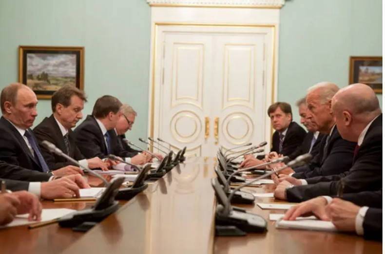 Наш совет президенту Байдену: сломать опасную модель ядерного соперничества с Россией