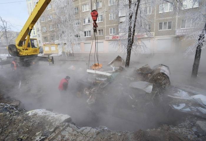 Около 40 домов в Омске остались без отопления в 30-градусный мороз из-за аварии