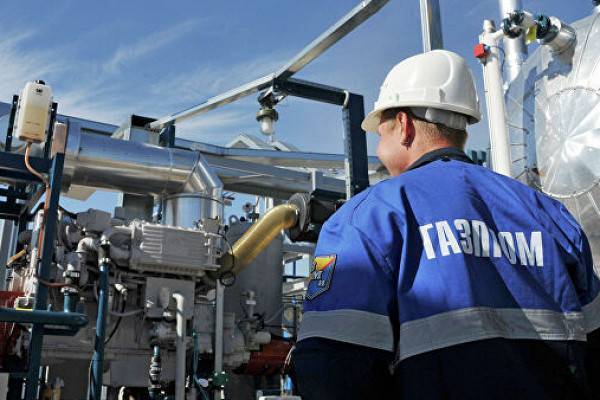 «Газпром» сократил поставки газа в дальнее зарубежье в 2020 году nbsp