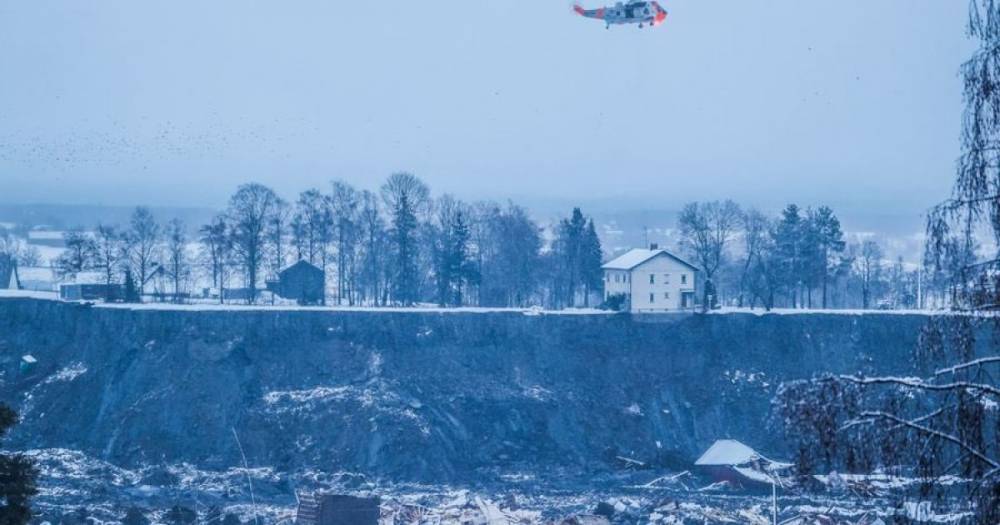 Оползень в Норвегии: одна жертва, спасатели продолжают поиски