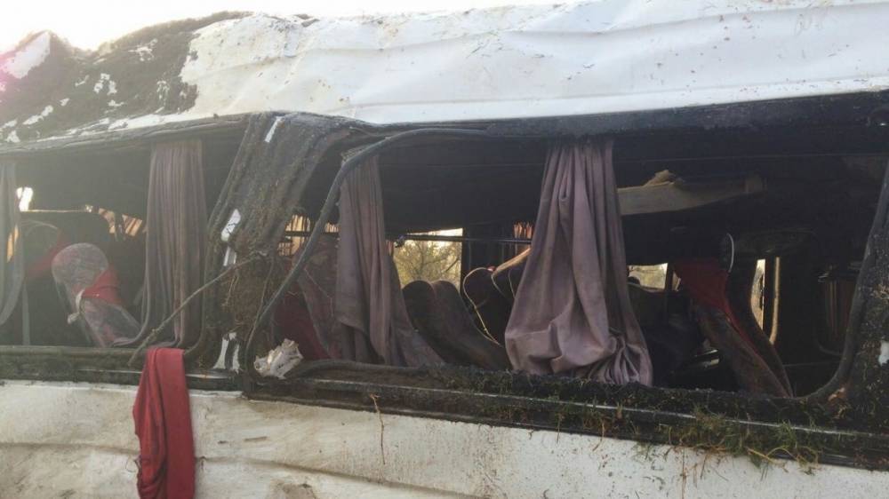 Десять человек пострадали при опрокидывании автобуса в Ивановской области