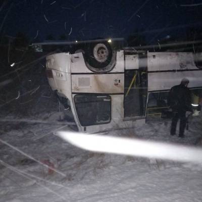 В Ивановской области опрокинулся автобус, один человек погиб