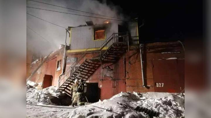 В Новосибирске в сгоревшем гараже работала нелегальная гостиница