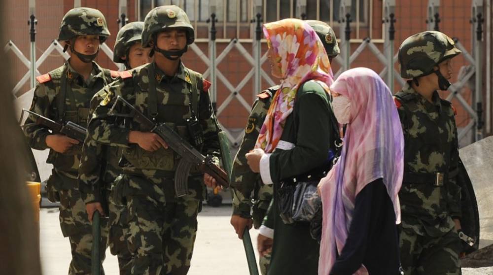 Помпео признал «перевоспитание» уйгуров в Китае геноцидом