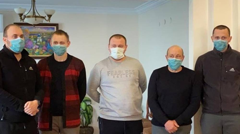 Cпасенные моряки из сухогруза Arvin уже в Украине