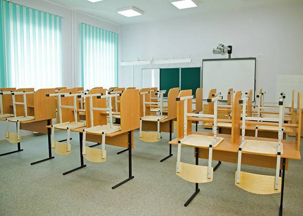 Ученики девяти школ Нижневартовска переходят на смешанную форму обучения