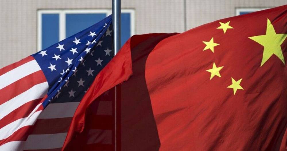 Китай ввел санкции против 28 граждан США, включая Майкла Помпео