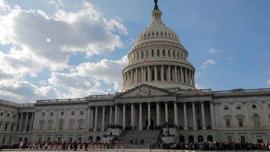Демократы официально получили контроль над Сенатом Конгресса США