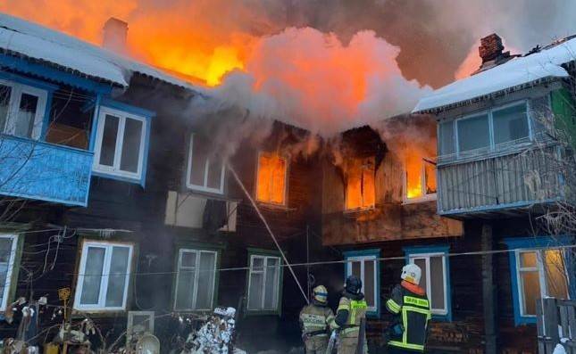 В Уфе из-за пожара в жилом доме эвакуированы 25 жильцов