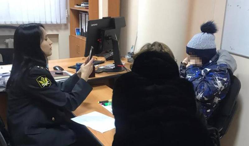 В Башкирии судебные приставы спасли замерзающего в сугробе глухонемого мальчика