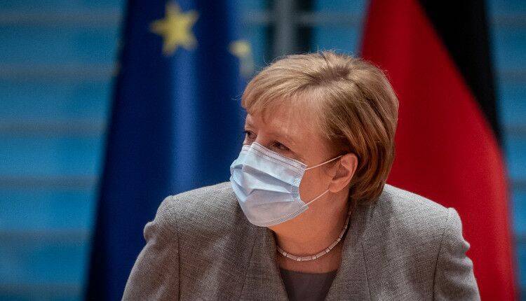 Меркель готова поддержать российскую вакцину "Спутник V"