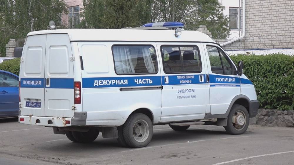 Замглавы отдела МВД в Воронежской области осудили за разглашение государственной тайны