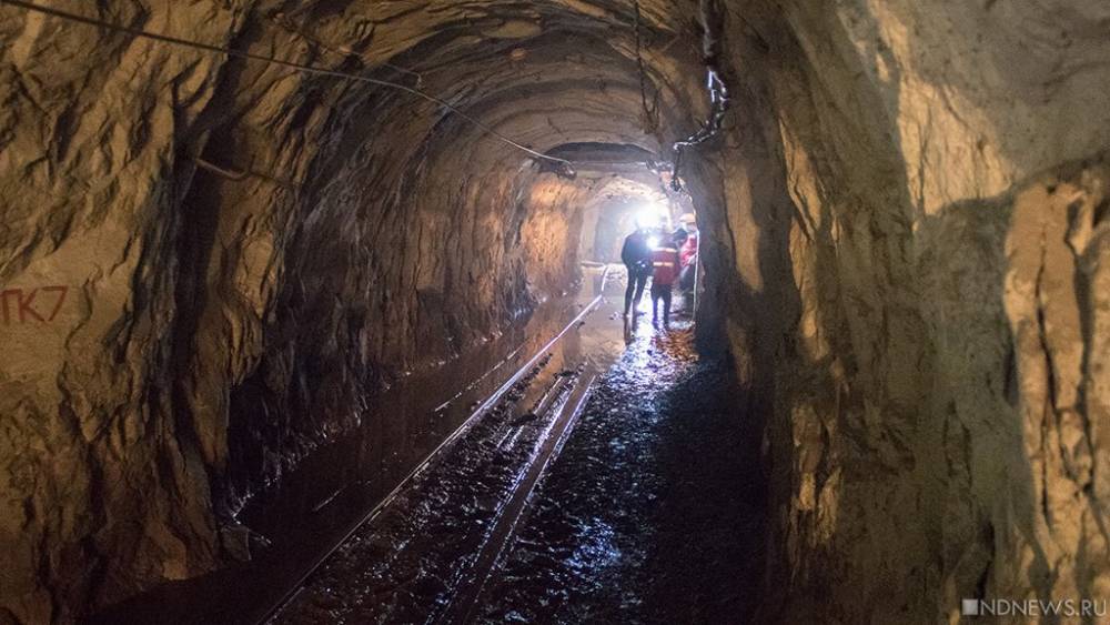 В Кузбассе обрушилась шахта из-за выброса метана, погибли горняки