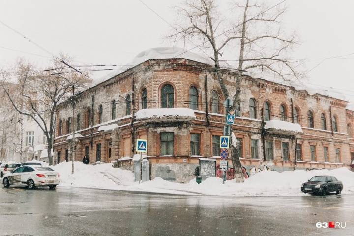 В Самаре будут реставрировать особняк, в котором жила дочь Сталина