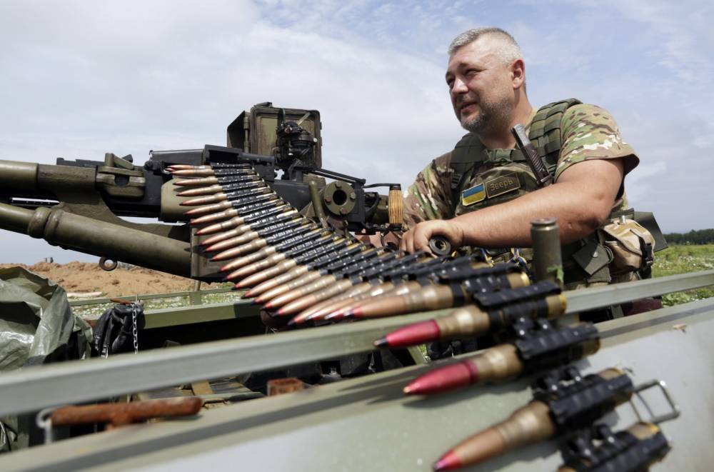 Украинские боевики торгуют оружием и боеприпасами – НМ ДНР