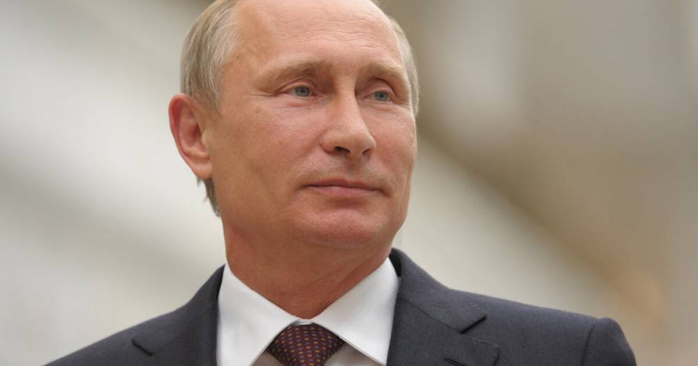 Путин предложил позволить чиновникам работать в любом возрасте
