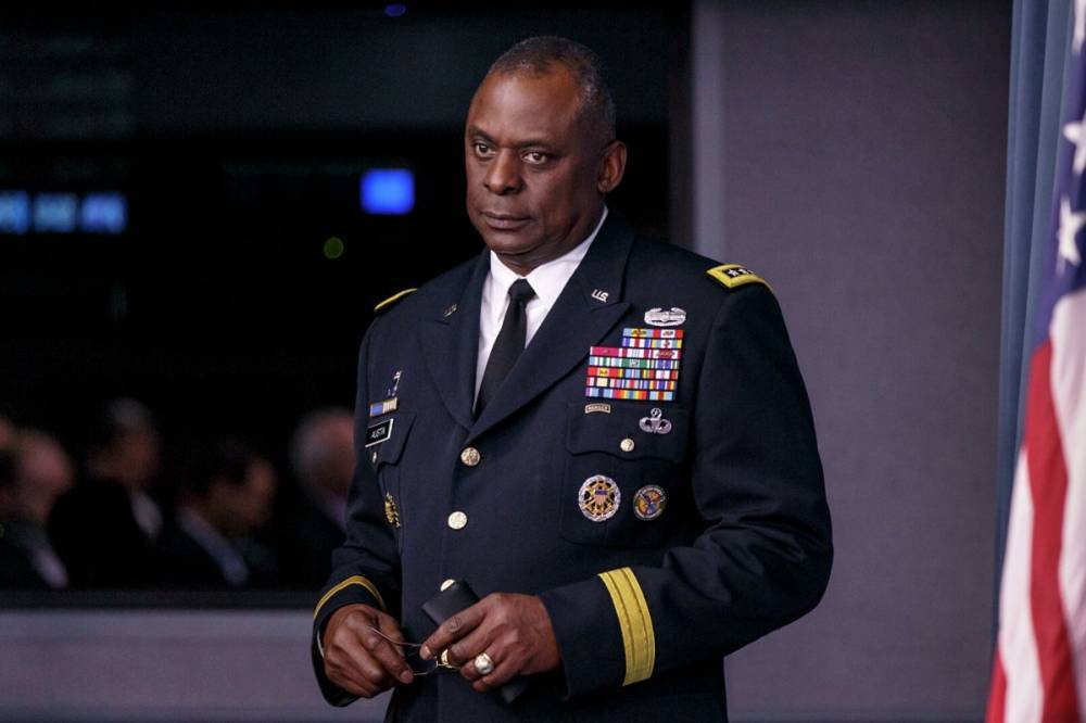 В США впервые в истории главой Пентагона станет афроамериканец
