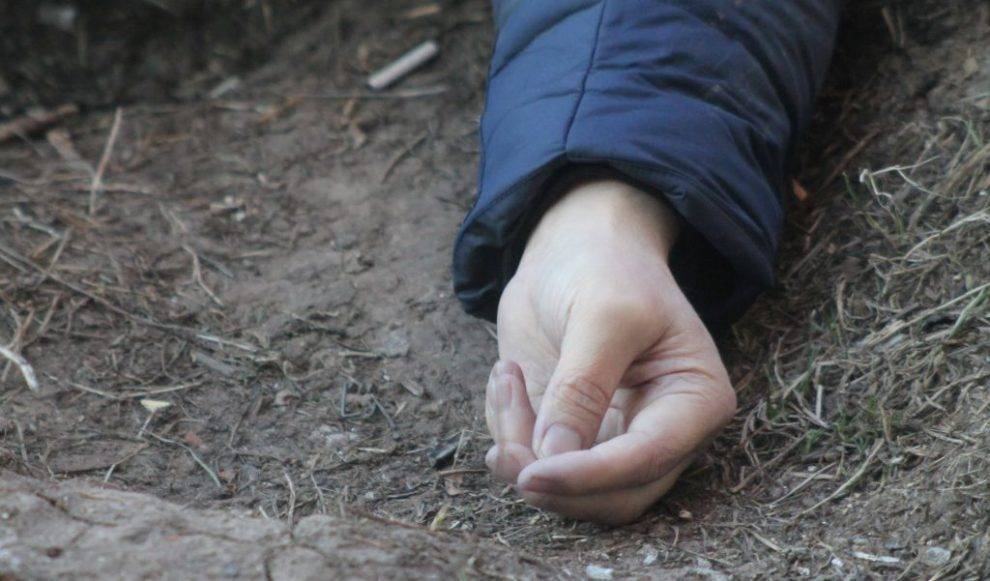 В лесу Удмуртии местные жители нашли тело человека