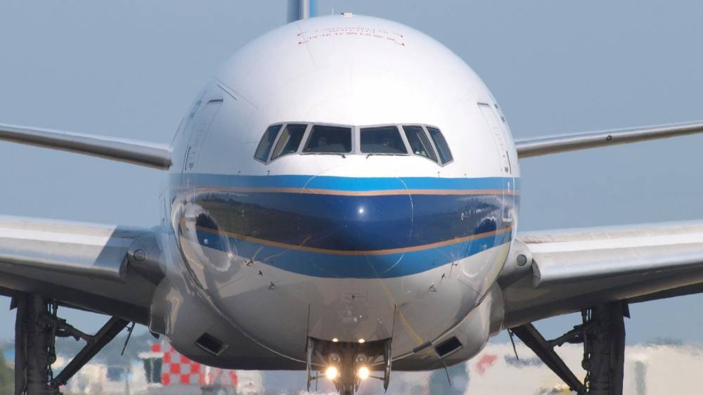 Пилоты американского Boeing создали угрозу в небе над Республикой Коми