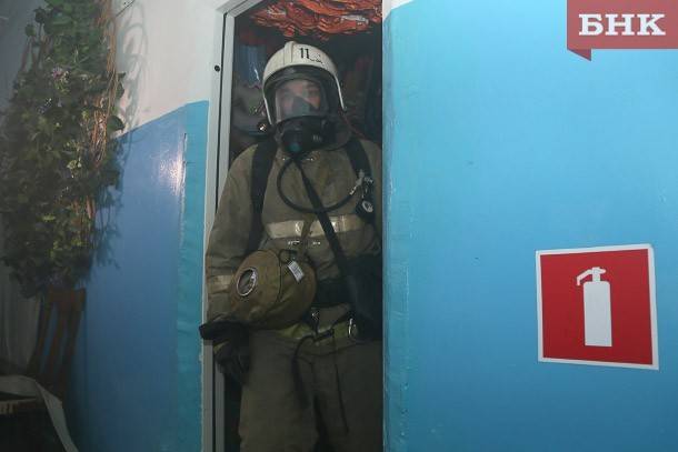 В Ухте на пожаре спасли женщину с ожогами первой степени
