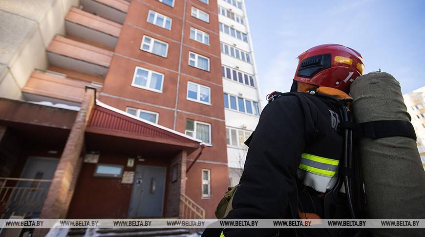 В Гродненской области при пожаре в многоэтажке погибли три человека