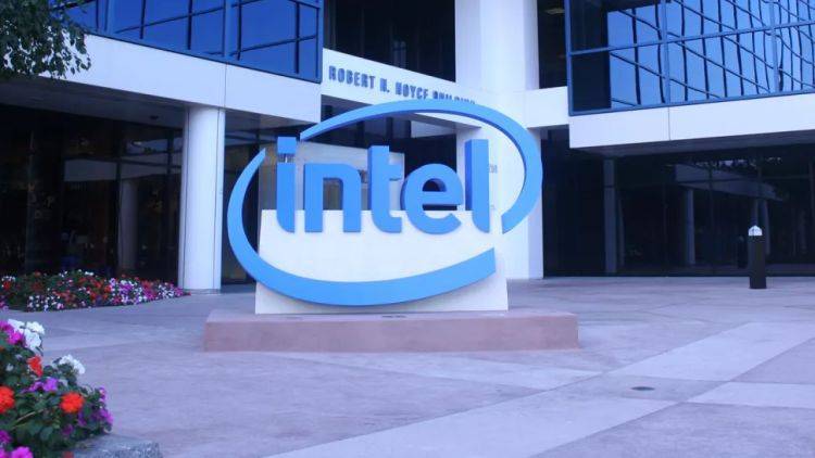 Хакер украл у Intel финансовую информацию