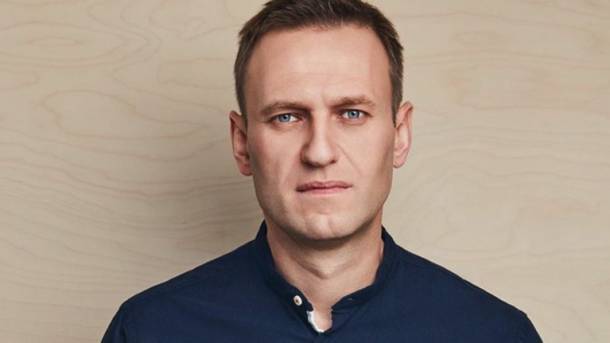 После победы Навального Россия за 2-3 года снова "возьмется" за Украину. Только уже без санкций и с китайскими деньгами, - Евгений Карась